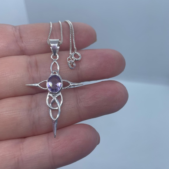 Sterling silver amethyst Celtic cross necklace - Picture 4 of 6